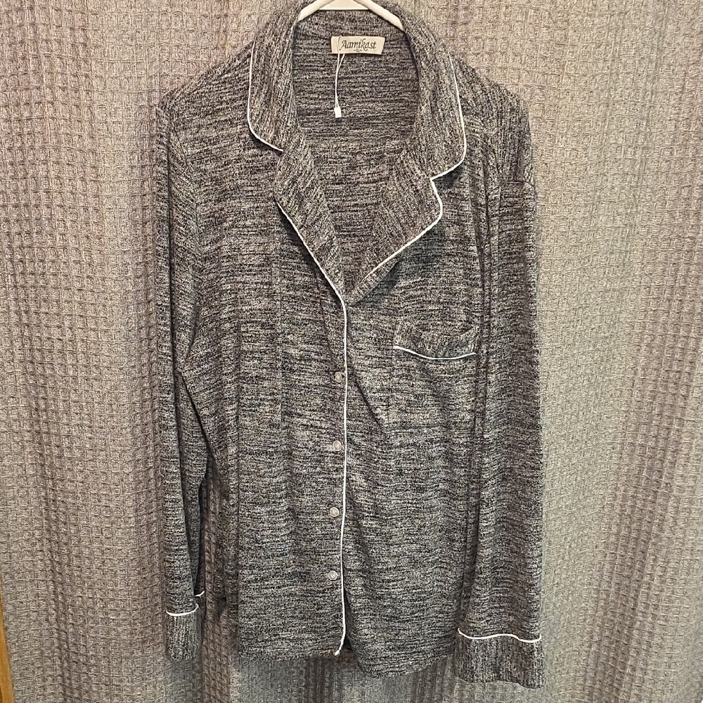 Amazon Gray Women's Pajama Set
